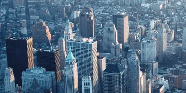 Hochhäuser in Finanzdistrikt einer amerikanischen Großstadt